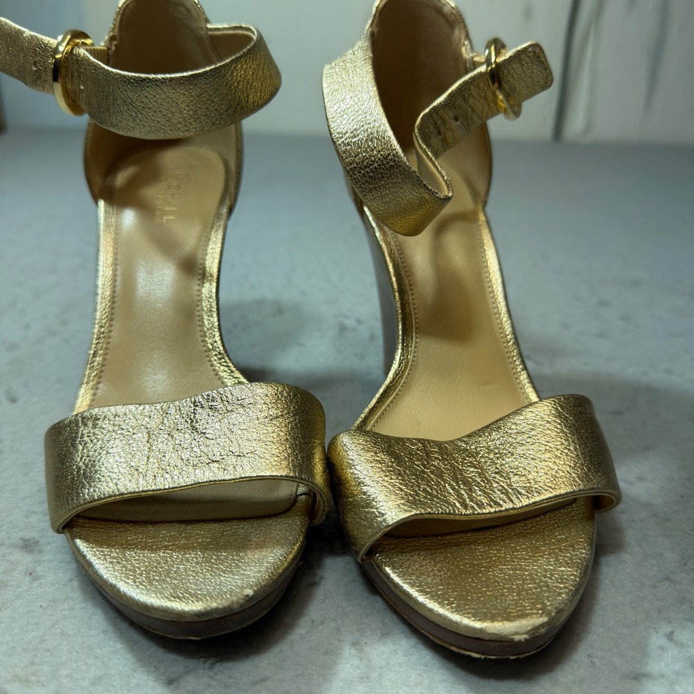 Michael Kors Wedge Sandals Womens Size 8 Gold Metallic Leather Ankle Strap Heels